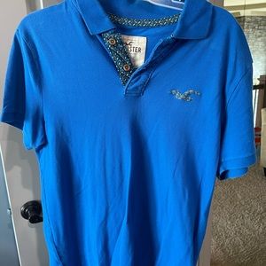 Hollister Henley t shirt